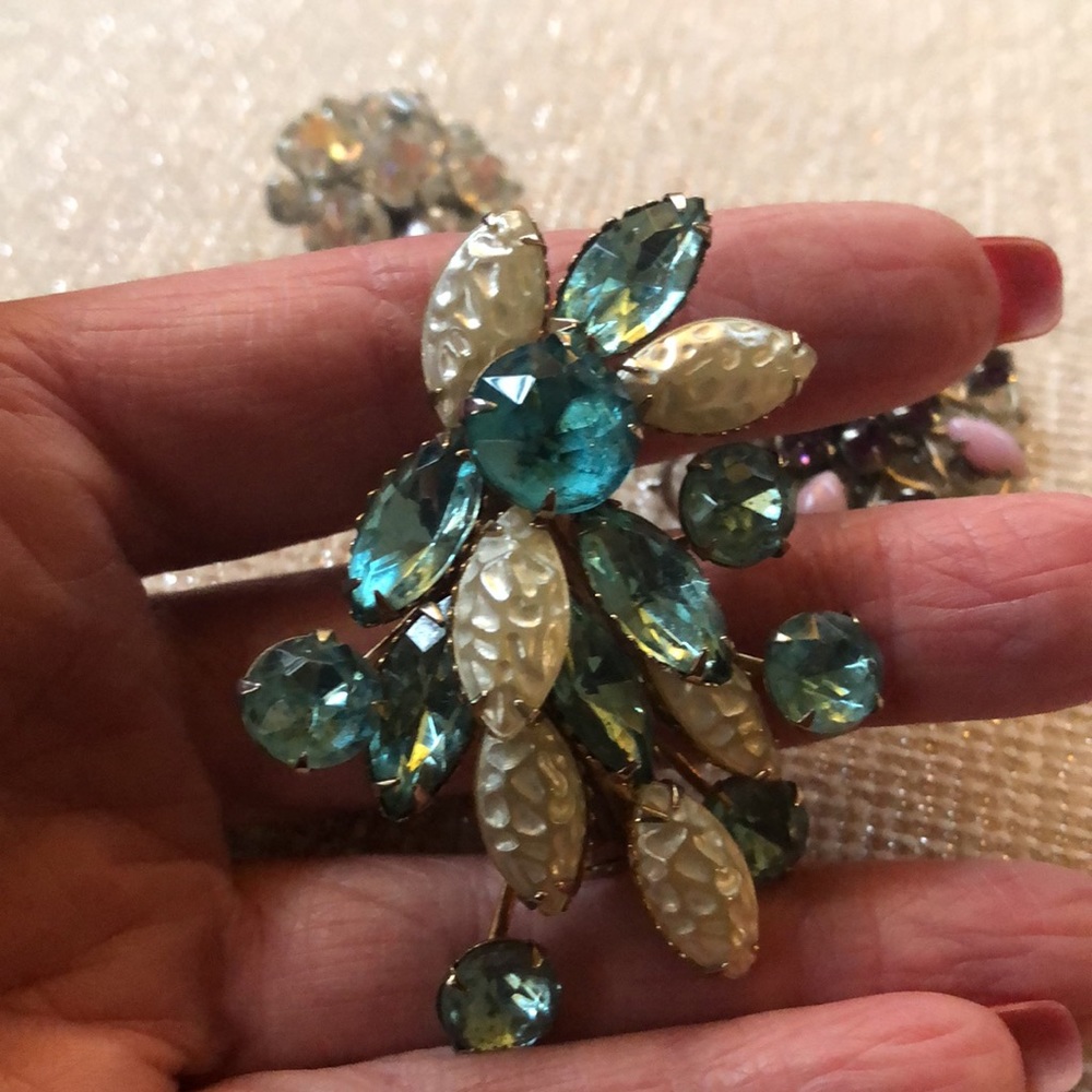 Brooch Bundle - image 2